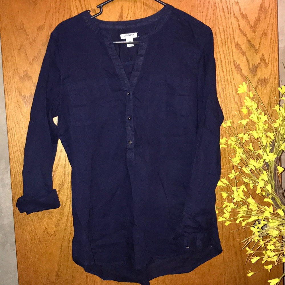 Old Navy navy tunic style shirt